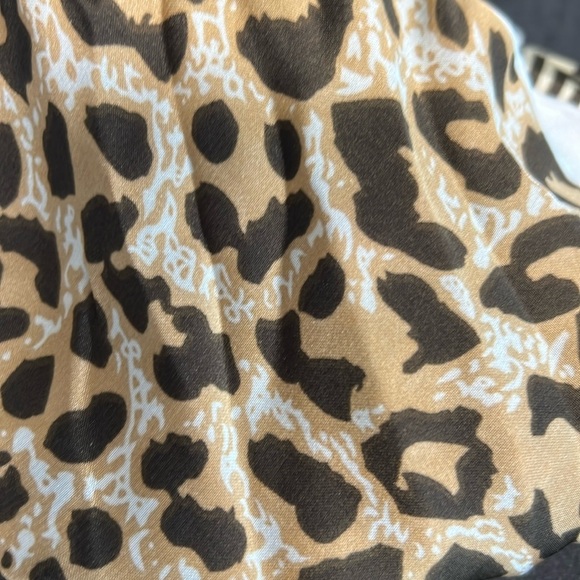 LA Valentina | Zebra & Leopard Print Scarves Set - Picture 5 of 5